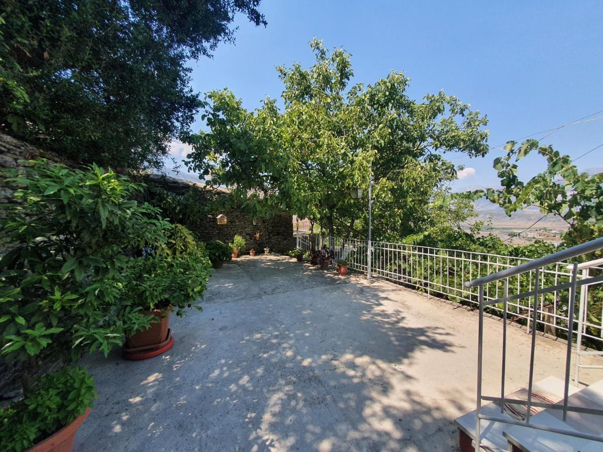 Riva Guest House Αργυρόκαστρο Εξωτερικό φωτογραφία