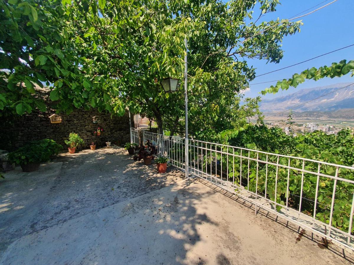 Riva Guest House Αργυρόκαστρο Εξωτερικό φωτογραφία